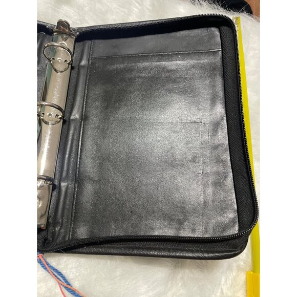 Mundi Soft Pebble Black Leather Zipper Portfolio Organizer With 3-Ring Binder - Picture 4 of 8